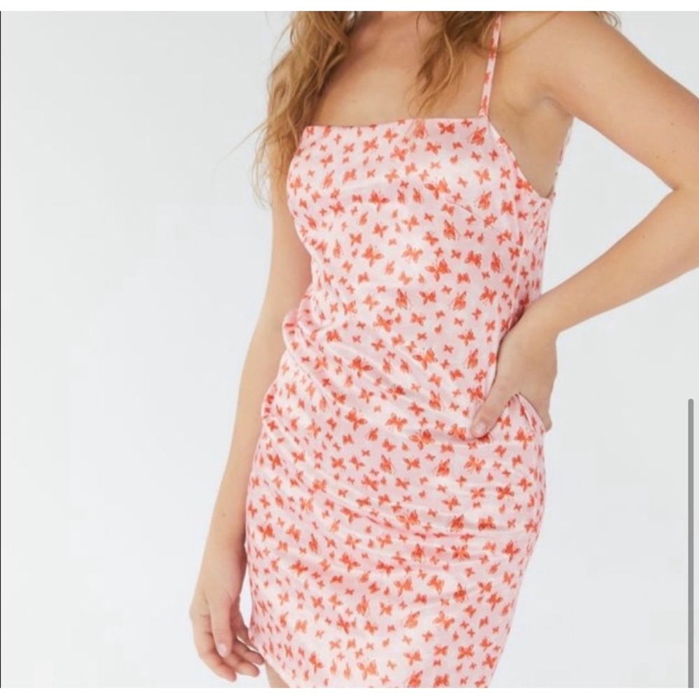 NWT M Urban Outfitters Pink Orange Butterfly Print Satin SquareNeck Mini Dress